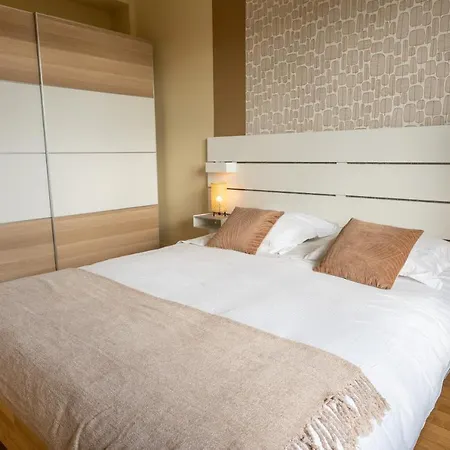 Apartment Centre - Proche Gare - Parking Velo - Balcon - Arrivee Autonome