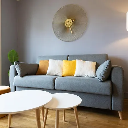 Apartamento Centre - Proche Gare - Parking Vélo - Balcon - Arrivée Autonome Tours