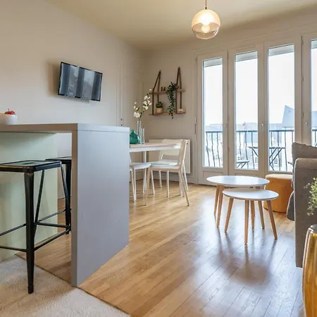 Centre - Proche Gare - Parking Velo - Balcon - Arrivee Autonome Apartament Tours