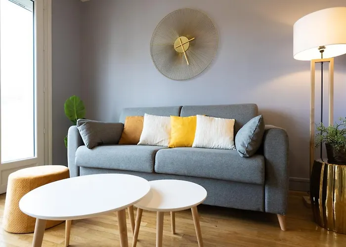 Appartement Centre - Proche Gare - Parking Velo - Balcon - Arrivee Autonome Tours