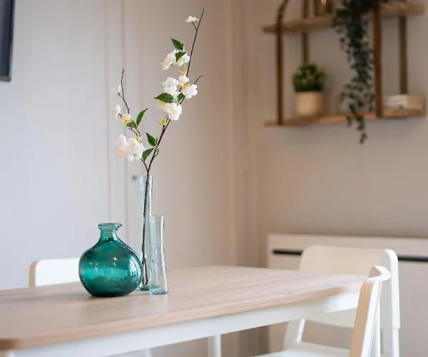 Centre - Proche Gare - Parking Velo - Balcon - Arrivee Autonome