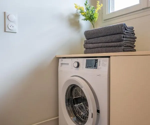 Centre - Proche Gare - Parking Velo - Balcon - Arrivee Autonome Appartement Tours